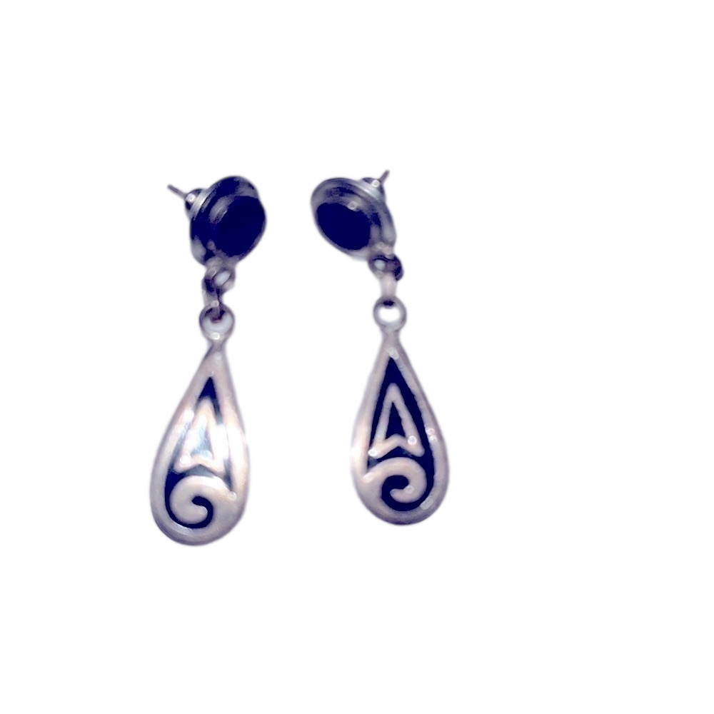 vintage sterling silver and onyx earrings - Picture 2 of 3